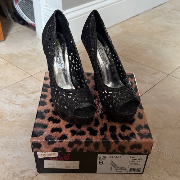 naughty monkey Shoes - Black Peep Toe Heels